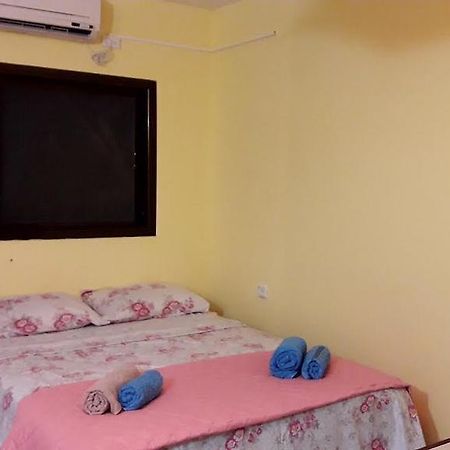 Lesanel - Guest House Arad Esterno foto