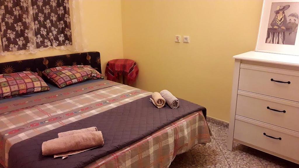 Lesanel - Guest House Arad Esterno foto